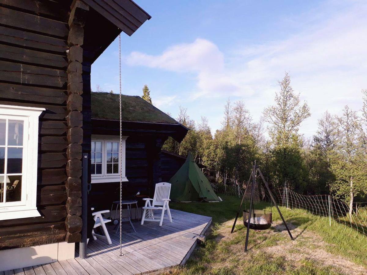 Blazerbu Four-Bedroom Chalet Myro Екстериор снимка