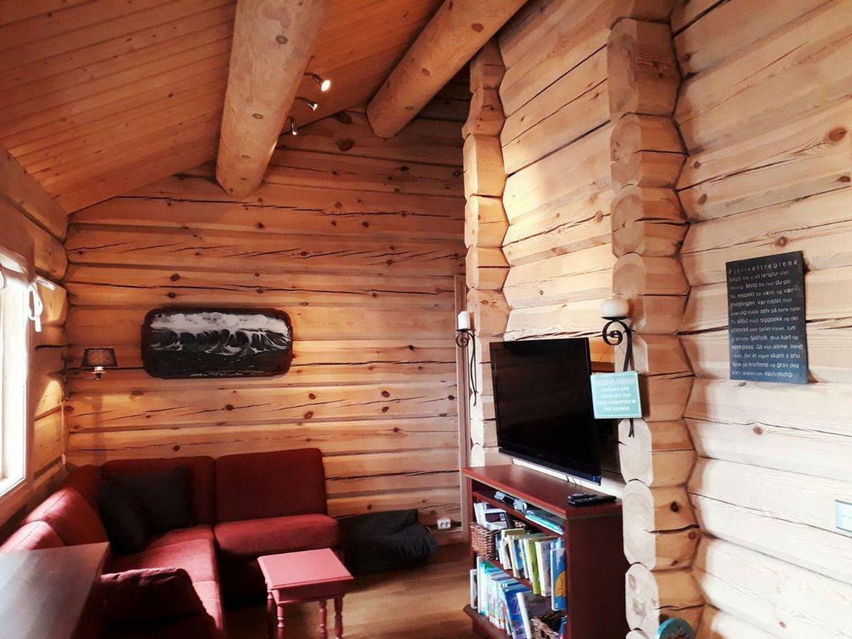 Blazerbu Four-Bedroom Chalet Myro Екстериор снимка